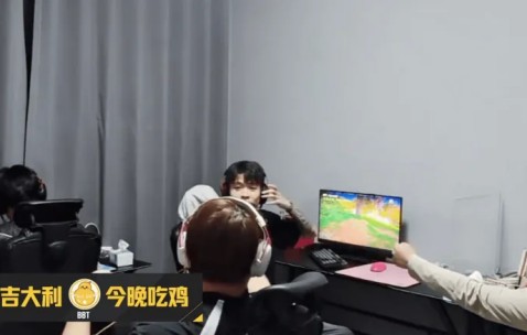 PCL春季赛B阶段D6R3：BBT吃鸡，单局12淘汰